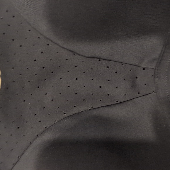 Run Times Bra High Support, B–G Cups Black - Picture 8 of 14